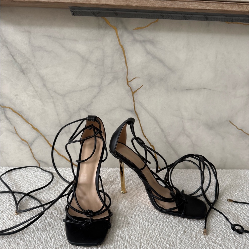 Black strap sandals heels